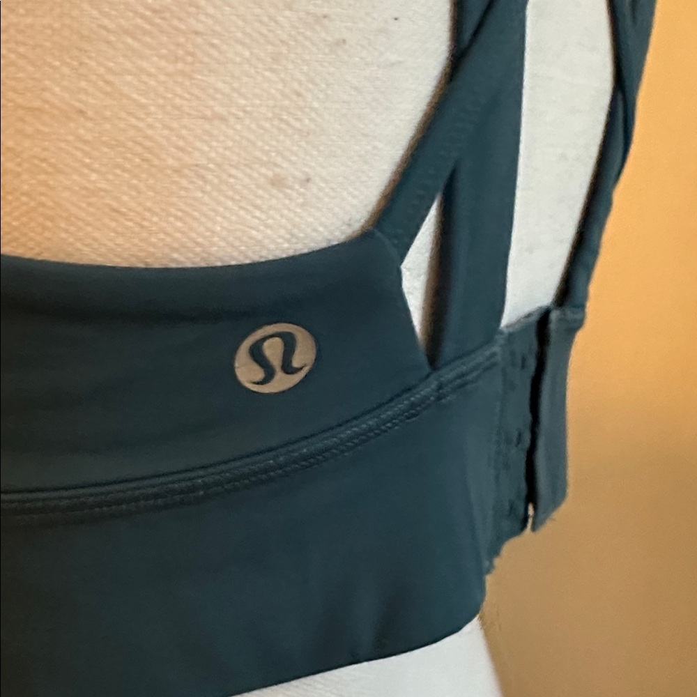lululemon Breathe it In Bra* Medium Support  C/D